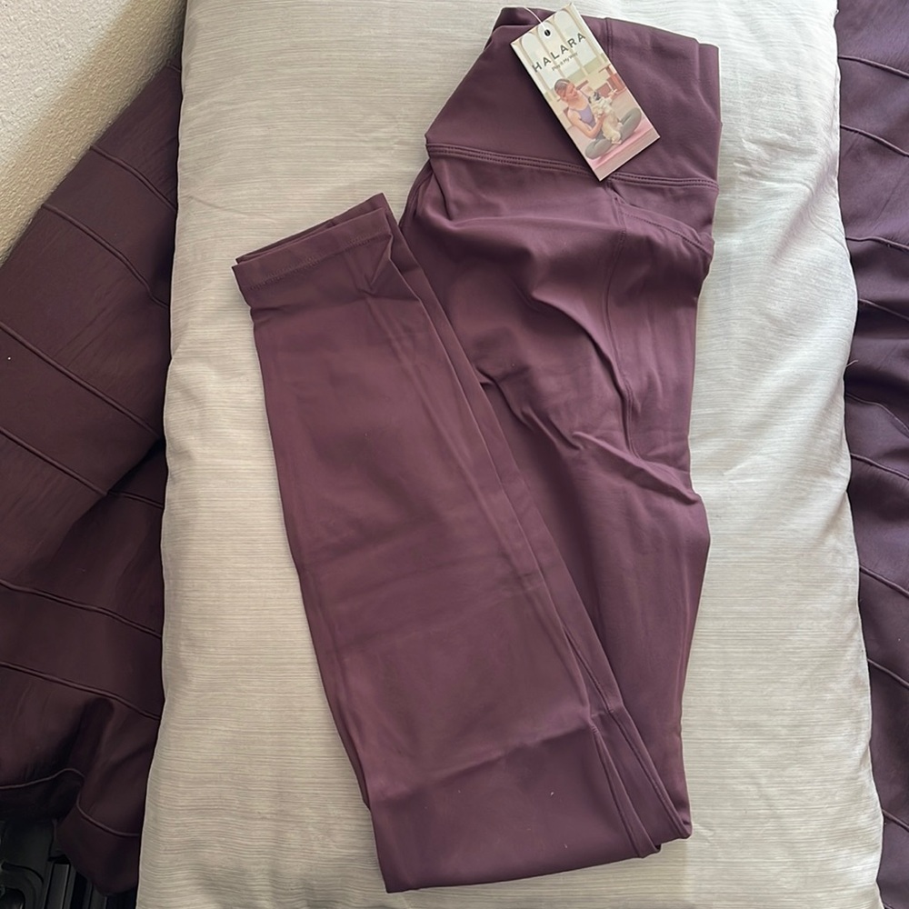 Halara cloudful crossover leggings size L